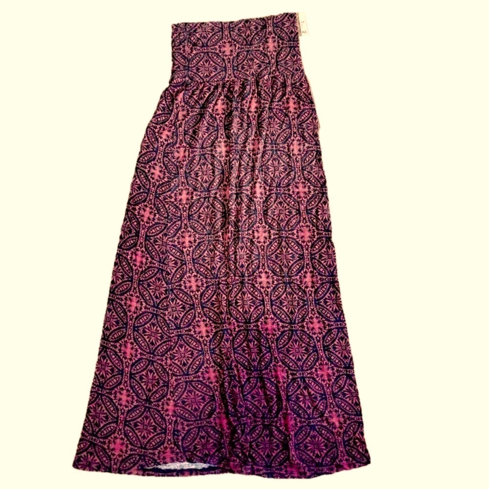 Burgundy Maxi Skirt High Waist | Fold Over Burgundy Red + Black Tile Pattern